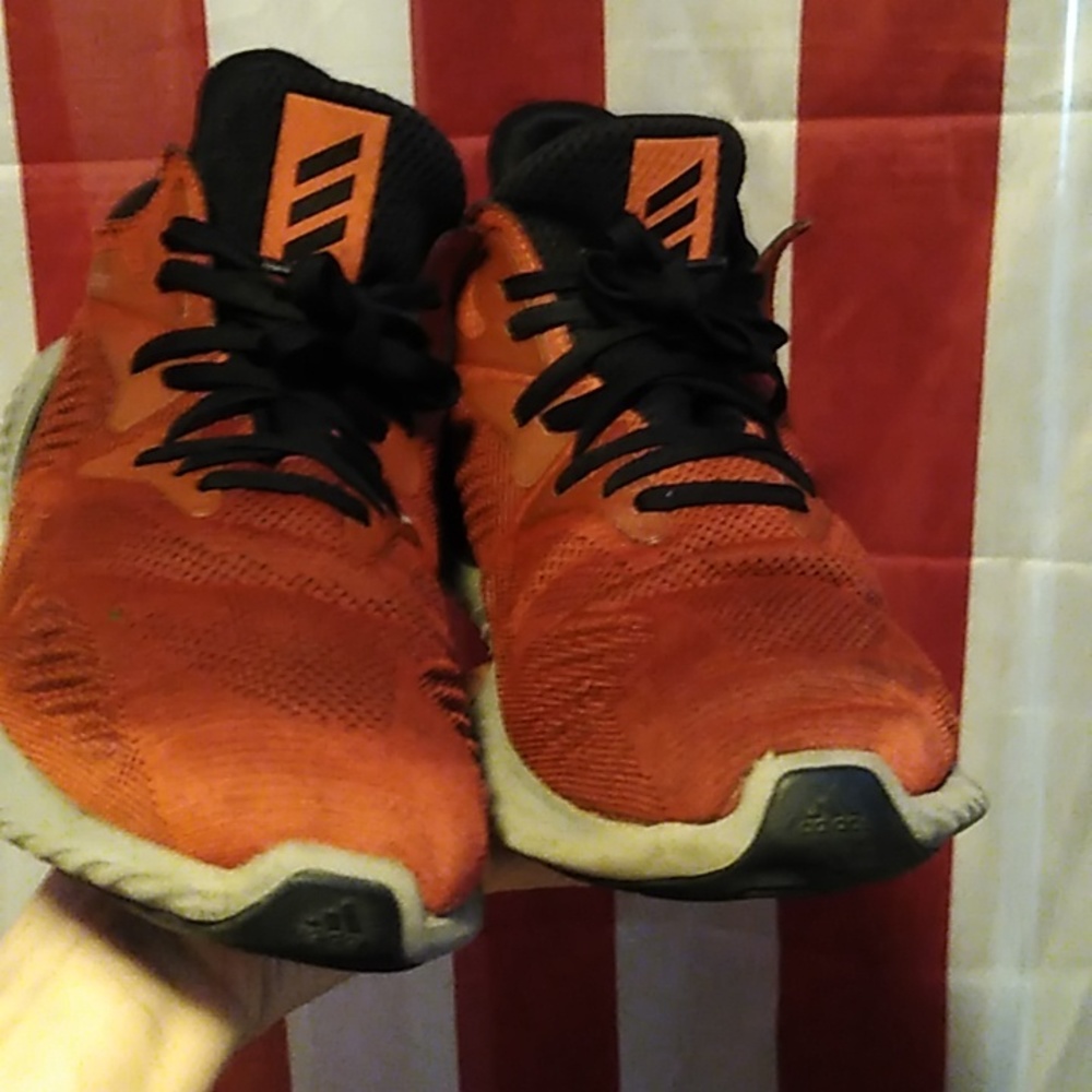 Adidas Alpha Bounce Beyond "Core Red"